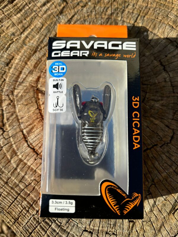 Savage Gear 3D cicada marrón