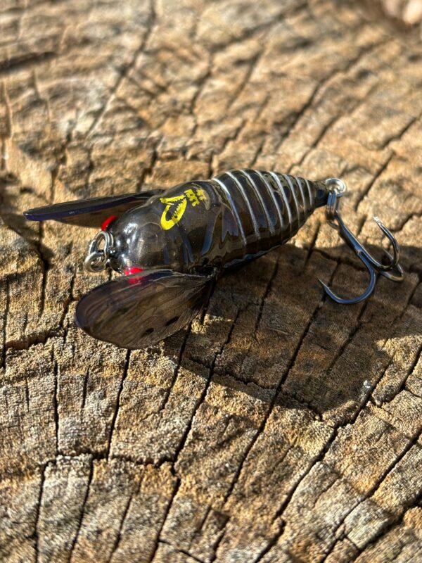 Savage Gear 3D cicada marrón