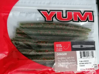 YUM Dinger 4 pulgadas Color 402